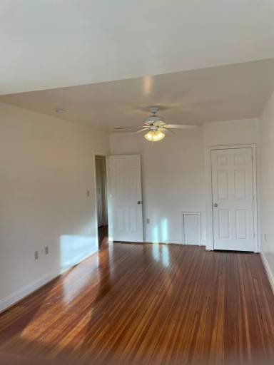Main picture of 5002 Illinois Ave NW