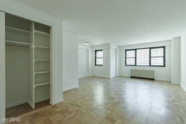 Main picture of 5 E 86th St