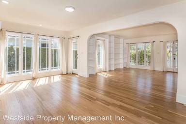 Main picture of 1233 1/2 11th St