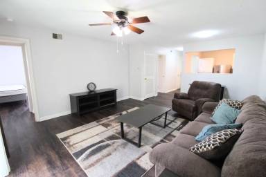 Main picture of Hunters Ridge Condominiums