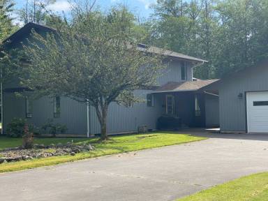 Main picture of 22420 38th Ave NW