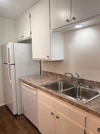 Main picture of 1132 E Meta St