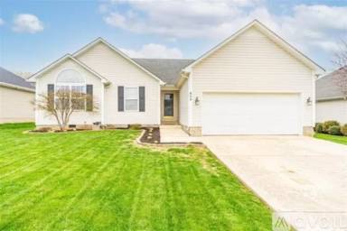 Main picture of 408 Cedar Hollow Dr
