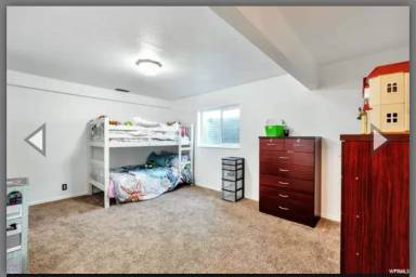 Main picture of 123 W 377