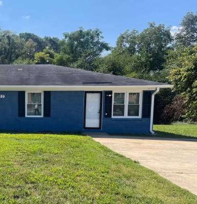 Main picture of 153 Martin Luther King Dr