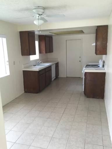 Main picture of 590 W. 24th