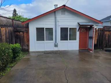Main picture of 1485 Market St