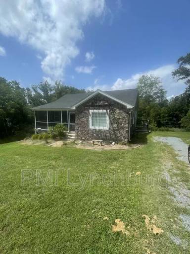 Main picture of 117 E Otter Ridge Dr