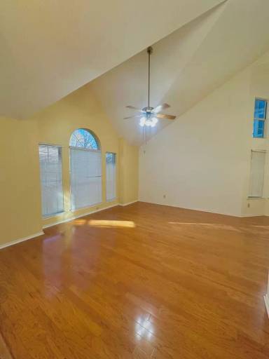 Main picture of 1301 Rockridge St