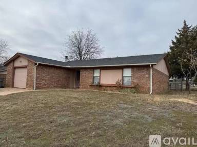 Main picture of 2712 Tampico Dr