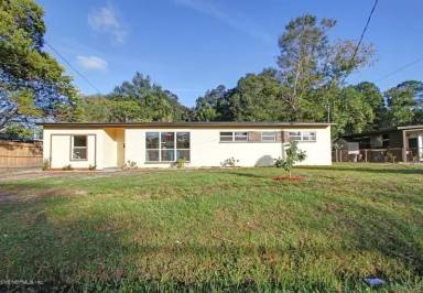 Main picture of 3013 Newell Blvd