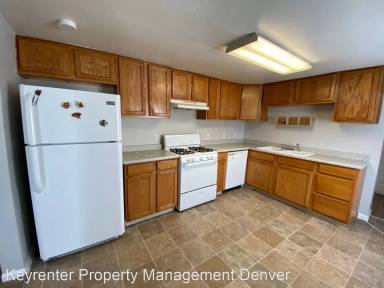 Main picture of 3714 Jason St