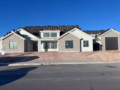 Main picture of 2302 S Tall Grass Ln