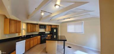 Main picture of 209 211 Blake St