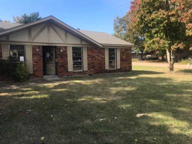 Main picture of 5239 Corkwood Dr