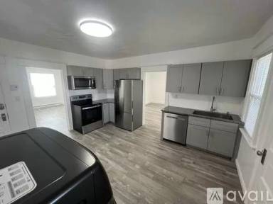 Main picture of 1627 Ash St