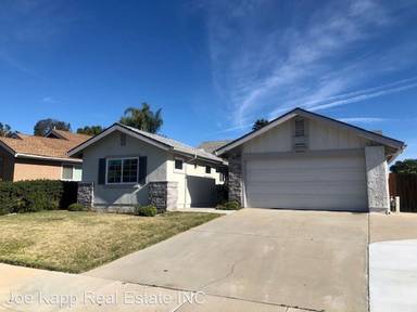 Main picture of 920 Carissa Ct
