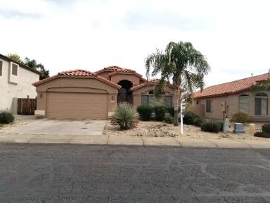 Main picture of 2641 N 109th Ave