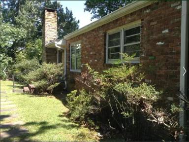 Main picture of 2735 Peeler Rd