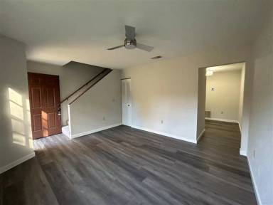 Main picture of 6738 SW 42nd Pl