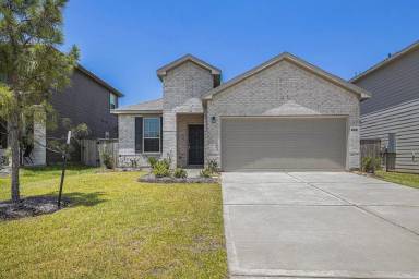 Main picture of 235 Pine Cavern Dr