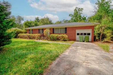 Main picture of 3822 Halifax Rd