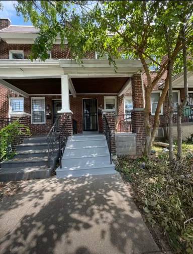 Main picture of 2459 Westport St