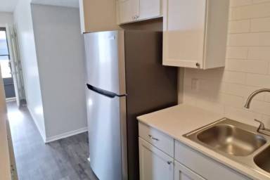 Main picture of 1618 SW Chelsea Dr