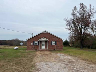 Main picture of 5743 NC Highway 56 E