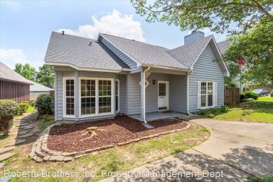 Main picture of 6448 Cedar Bend Ct