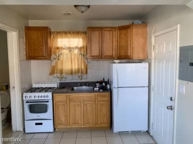 Main picture of 9213 76th St