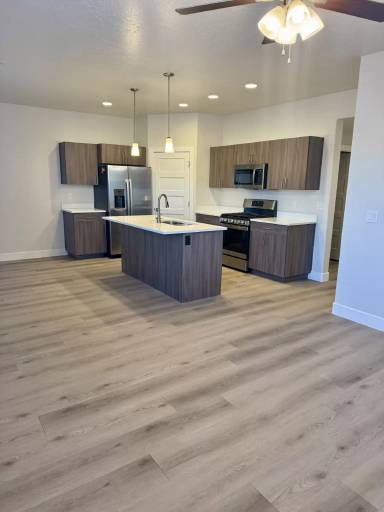 Main picture of 4107 S Baywood Dr