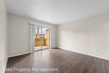 Main picture of 502 Scenic Dr