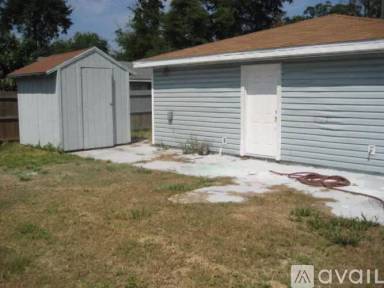 Main picture of 4606 Wood Ave