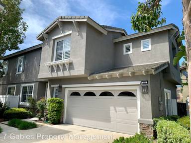 Main picture of 222 Woodcrest Ln