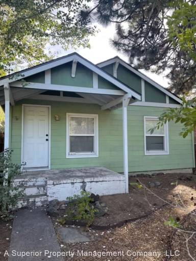 Main picture of 1251 NW Newport Ave