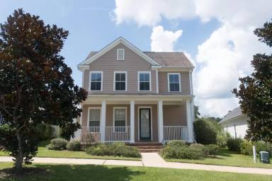 Main picture of 3042 Cummings Ave