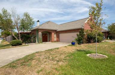 Main picture of 2832 S Locke Point Dr