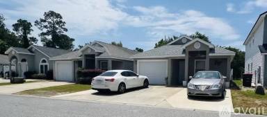 Main picture of 11605 Sand Castle Ln