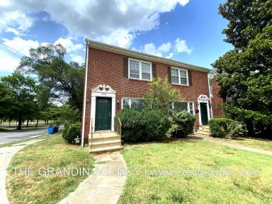 Main picture of 2267 Sherwood Ave SW