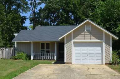 Main picture of 7013 Candlewood Dr