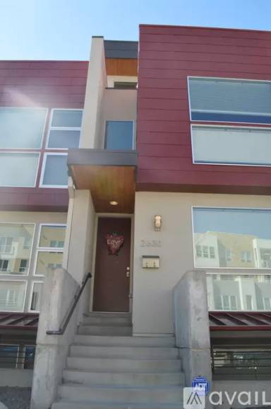 Main picture of 2620 W Front View Cres