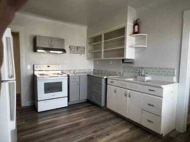 Main picture of 896 10th St