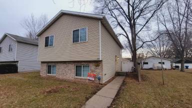 Main picture of 212 29th Ave N