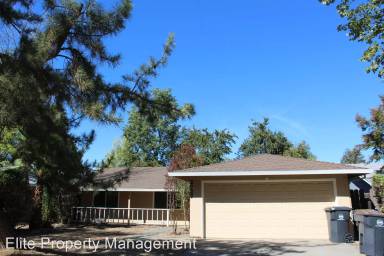 Main picture of 2705 Portage Bay E