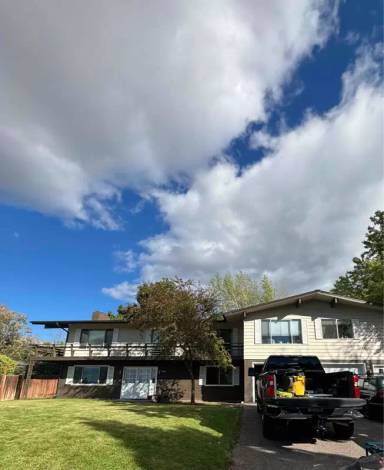 Main picture of 908 Whitaker Dr