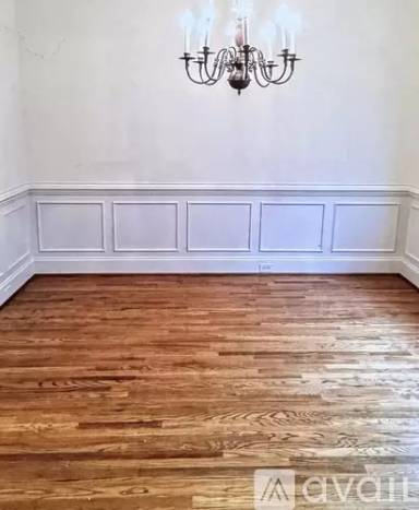Main picture of 7 Miles Park Ct