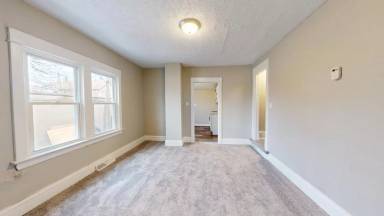 Main picture of 3393 W 46th St