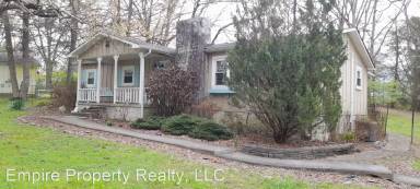 Main picture of 3008 Edgewood Dr