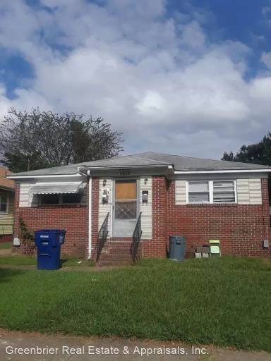 Main picture of 3012 Vincent Ave